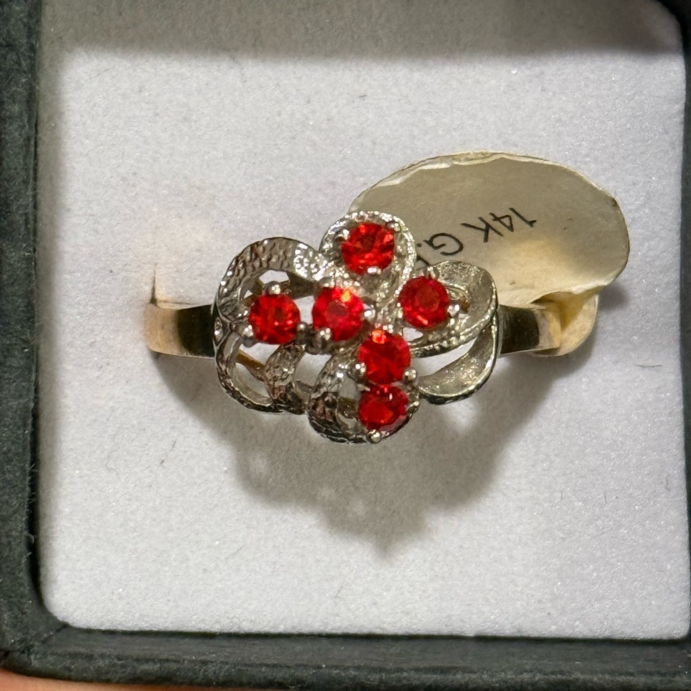 Vintage 14kt GE Ring Size 9